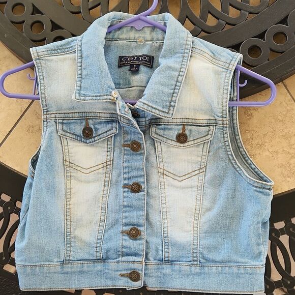 C'est Toi style & originality guaranteed girl's small denim vest - Picture 1 of 4
